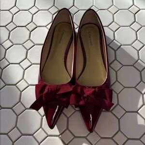 Caparros Maroon Bow Pointed Flats - Never Worn